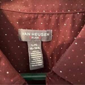 Pick any 4 of any $6 men’s button-down for $18!! Very lightly worn.